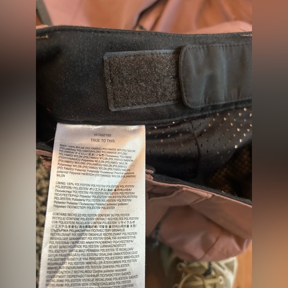 Volcom Women's Straight Leg Pants - Mauve - Picture 10 of 10